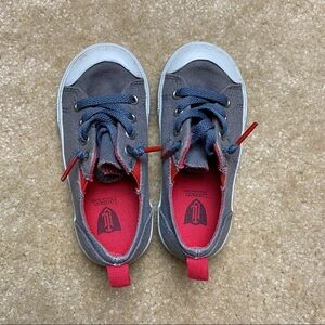 London Underground Gray & Red Lace up Slip on Little Boys Sneakers Size 8
